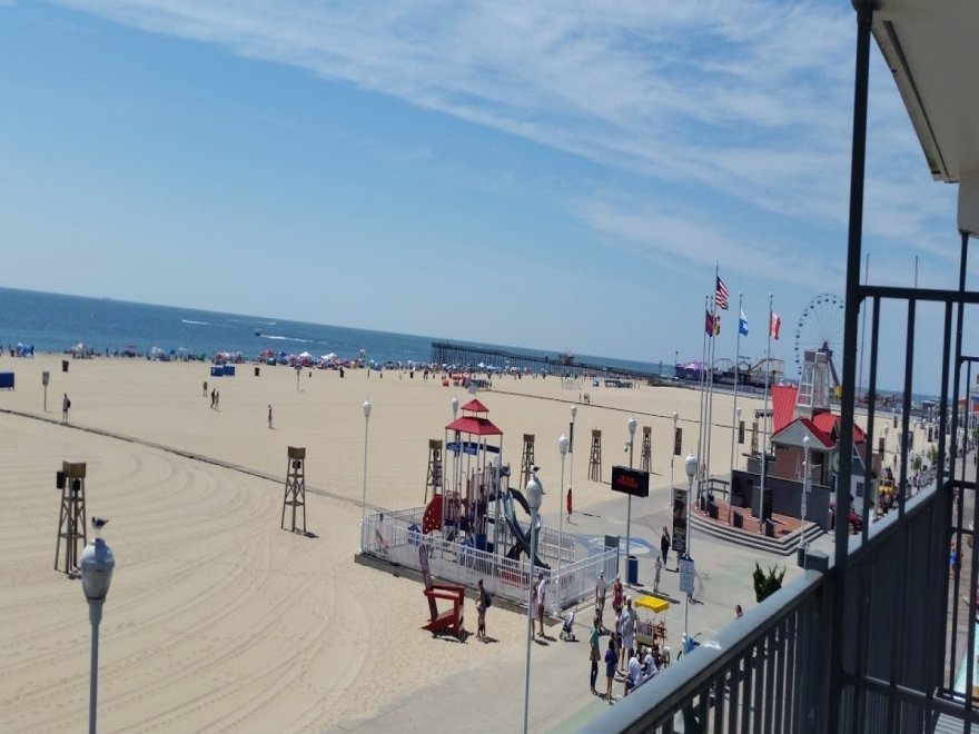 Tony's Pizza Tony's Pizza