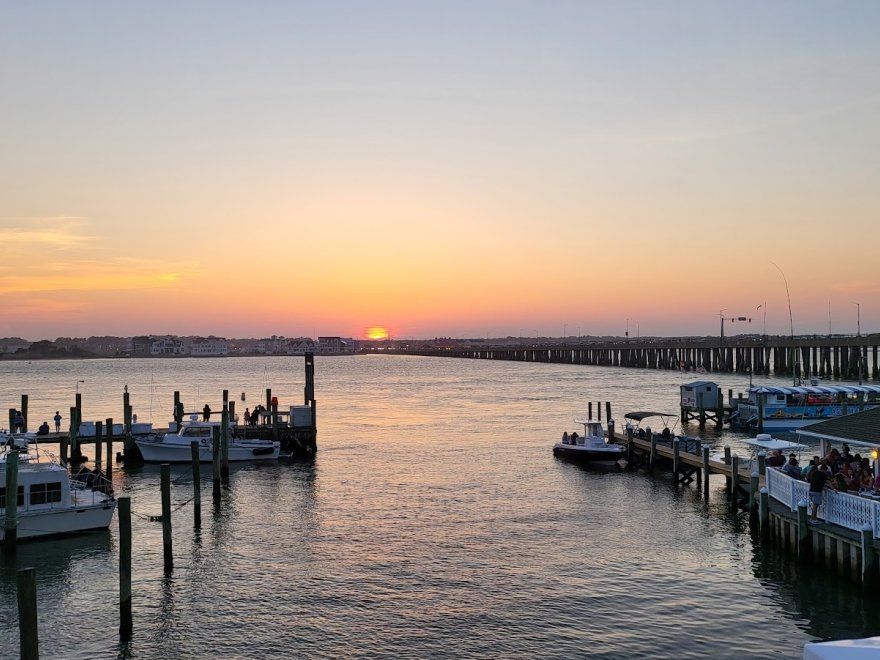 M.R. Ducks M.R. Ducks