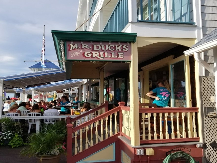 M.R. Ducks M.R. Ducks