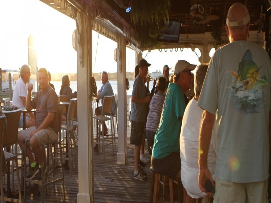 M.R. Ducks M.R. Ducks