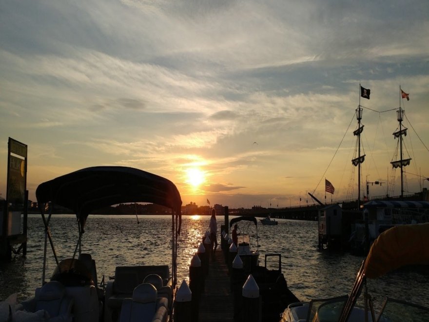 M.R. Ducks M.R. Ducks