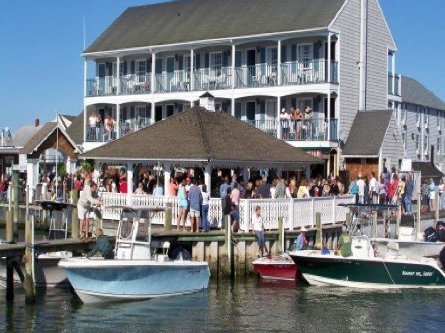 M.R. Ducks M.R. Ducks