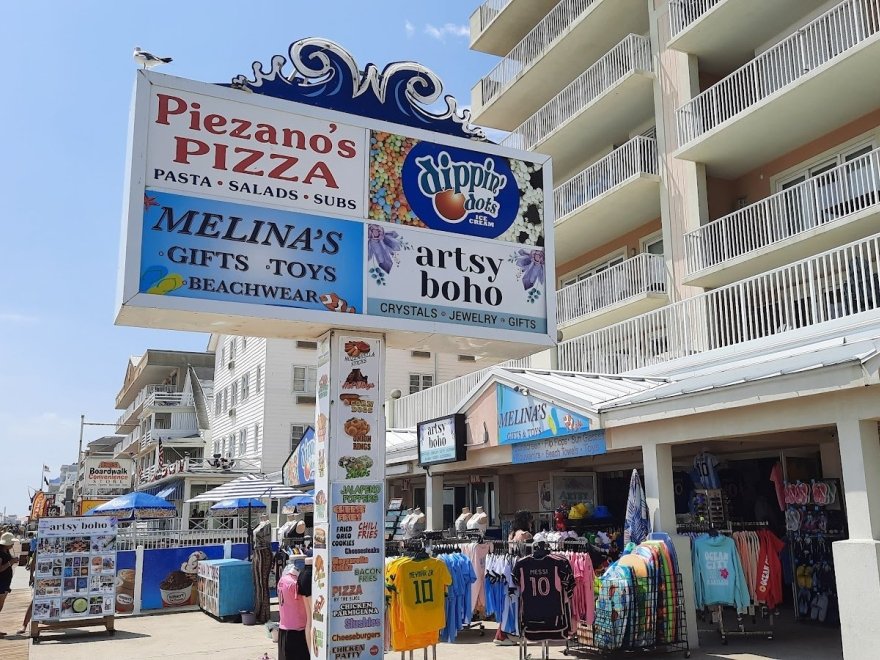 Piezanos Pizza Piezanos Pizza